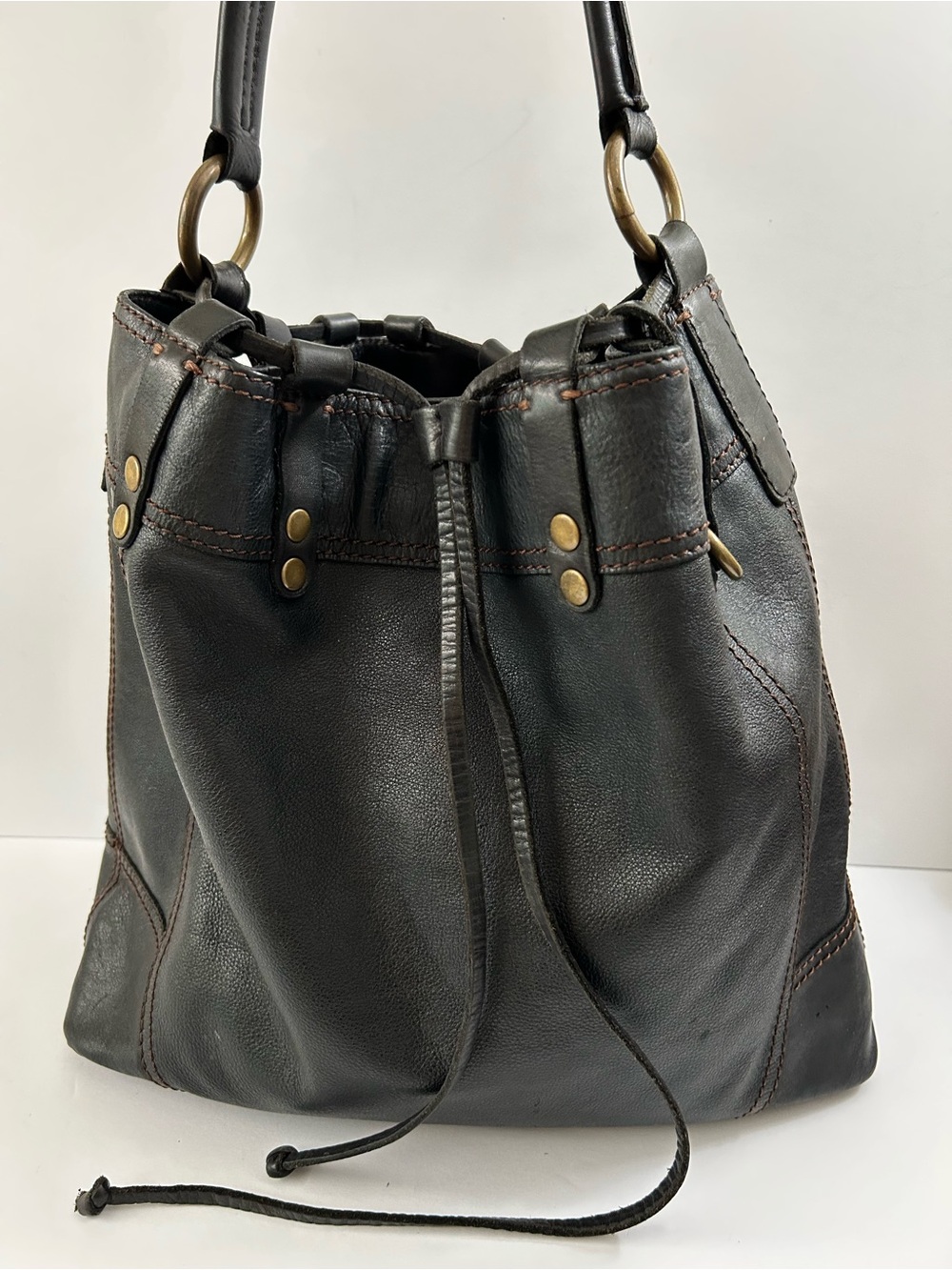 Lucky Brand - Large Black Leather Drawstring Hobo Shoulder Bag